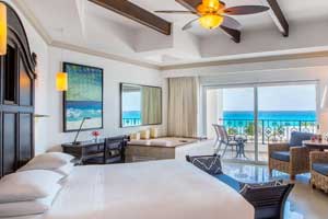 King Junior Suite at Hyatt Zilara Cancun